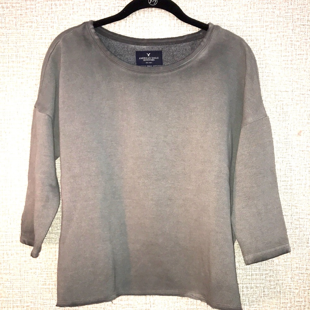 *NEW* American Eagle Faded Gray Cropped Sweatshirt Mid Sleeves sz S
